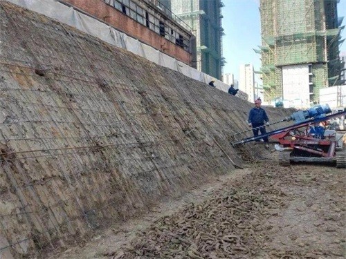 两当建筑边坡支护